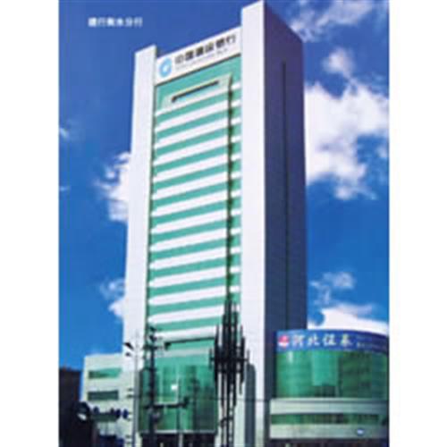 ���к�ˮ����